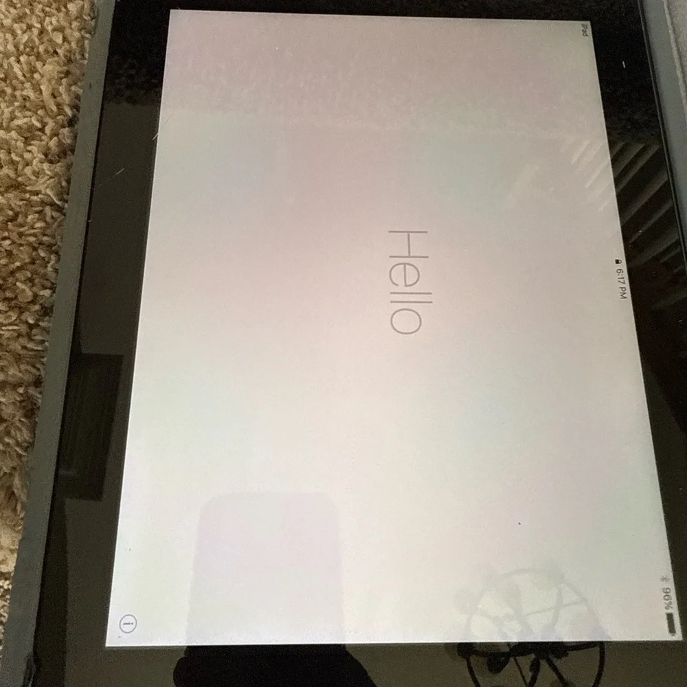 Apple IPAD 4th Generation Tablet with Gray Cover